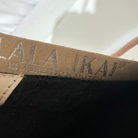 Lala Ikai Light pink suede ankle boots with pointed toe, ties up w/zip Brand new - Picture 9 of 12